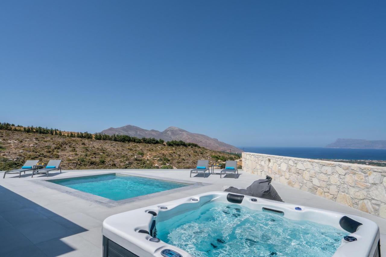 Luxurious Villa Cretan Aura With Private Heated Pool, Jacuzzi And Playroom Agios Ioannis  Екстер'єр фото
